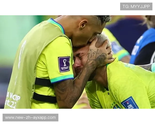 前锋点球稳稳罚中助队晋级下一阶段 前锋点球稳稳罚中助队晋级下一阶段